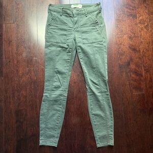 Anthropologie Women's Skinny Army Green Cotton Blend Size 25 Stretch Jean Pants